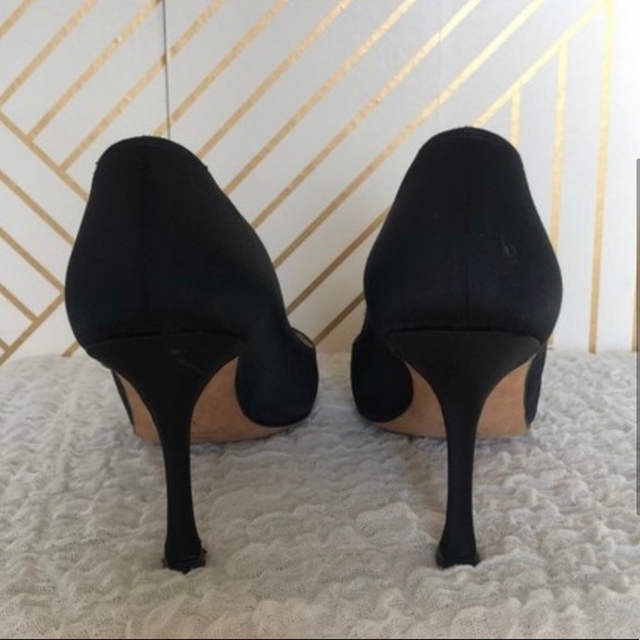 Manolo Blahnik Sutton pointed toe shoes - Picture 4 of 4